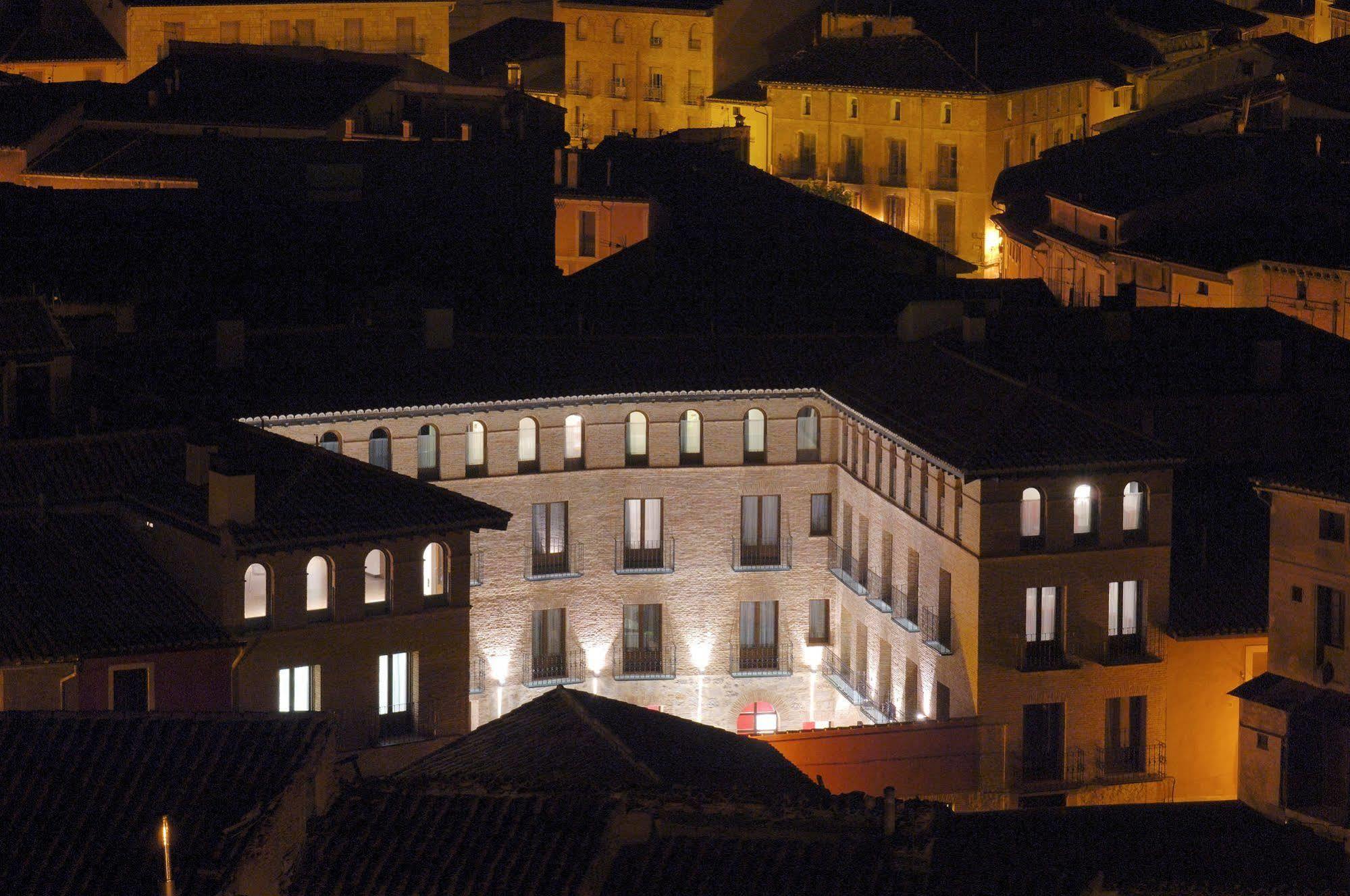 Hotel Cienbalcones Daroca Exterior foto
