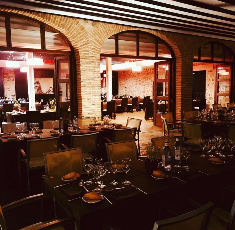 Hotel Cienbalcones Daroca Exterior foto